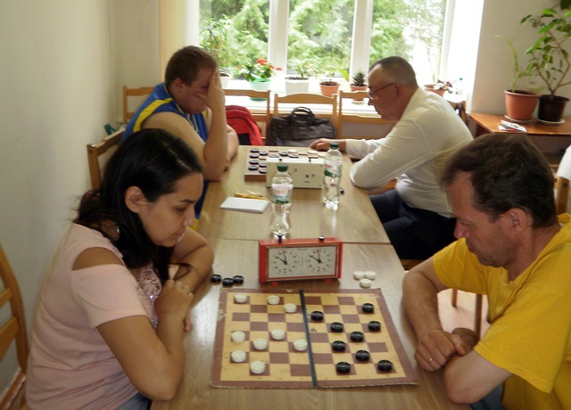 Боротьба триває